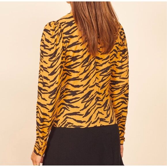Reformation Notta Tiger Print Blouse - Picture 2 of 7